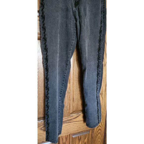 Ladies Cos Jeans Size 8 Bling Edging Dark Wash Gray - Picture 3 of 6